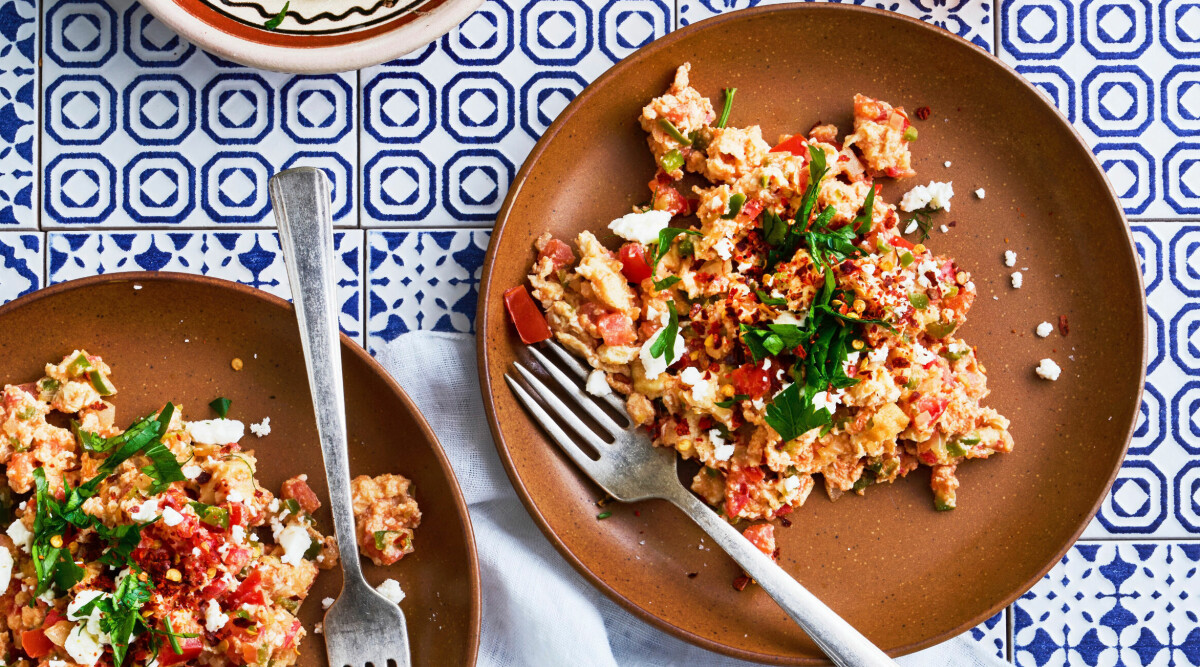 Menemen – turkisk frukost med ägg och tomat