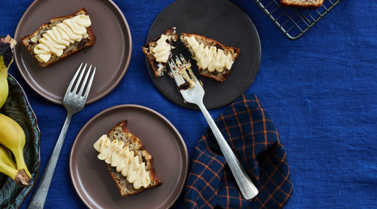 Lyxigt bananbröd med smörkräm