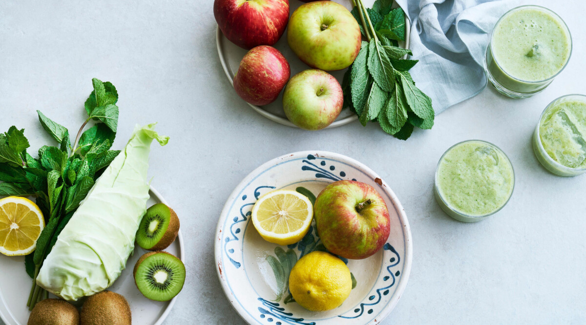 Smoothie med spetskål och mynta