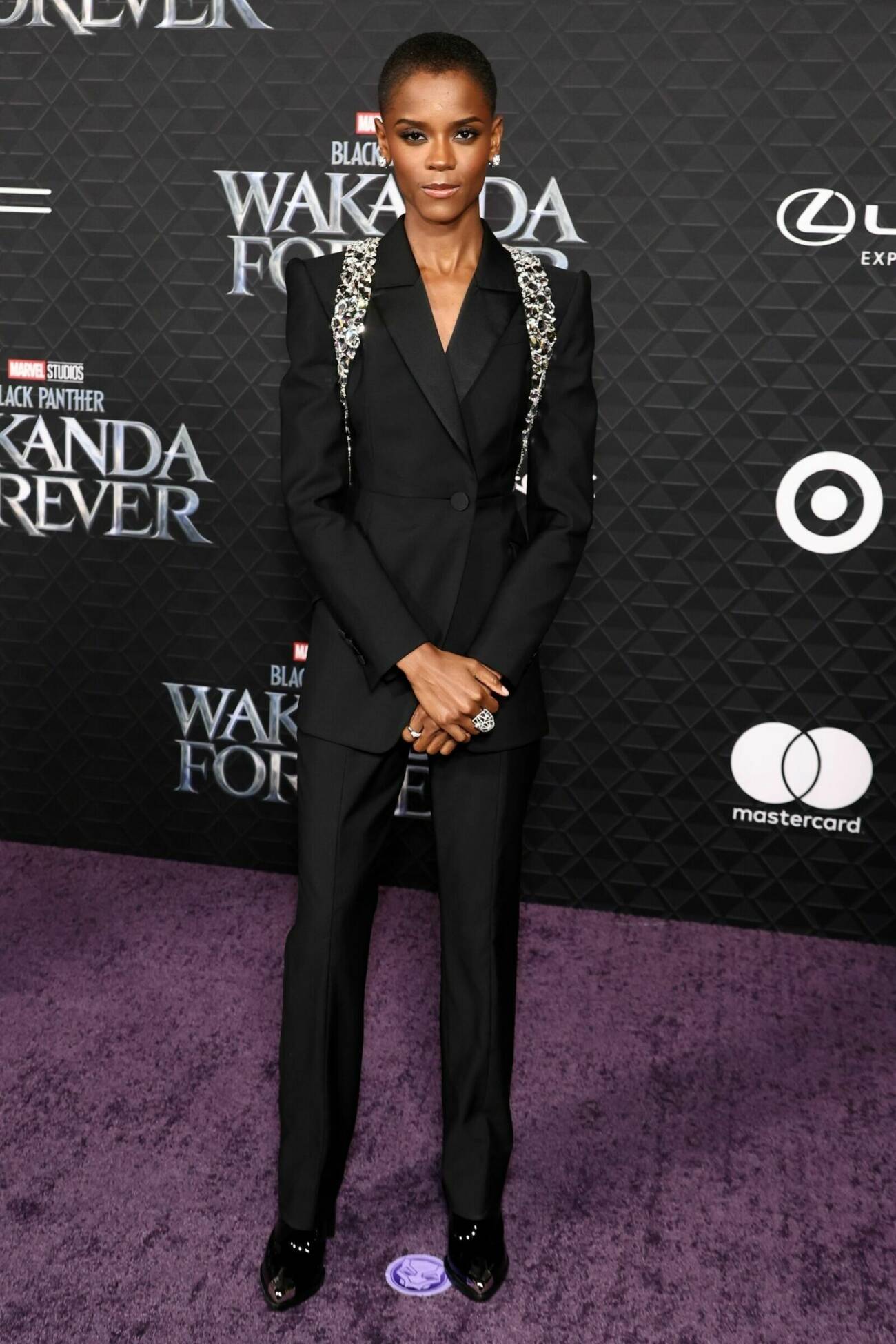 Letitia Wright på premiären av Black Panther: Wakanda Forever i Los Angeles