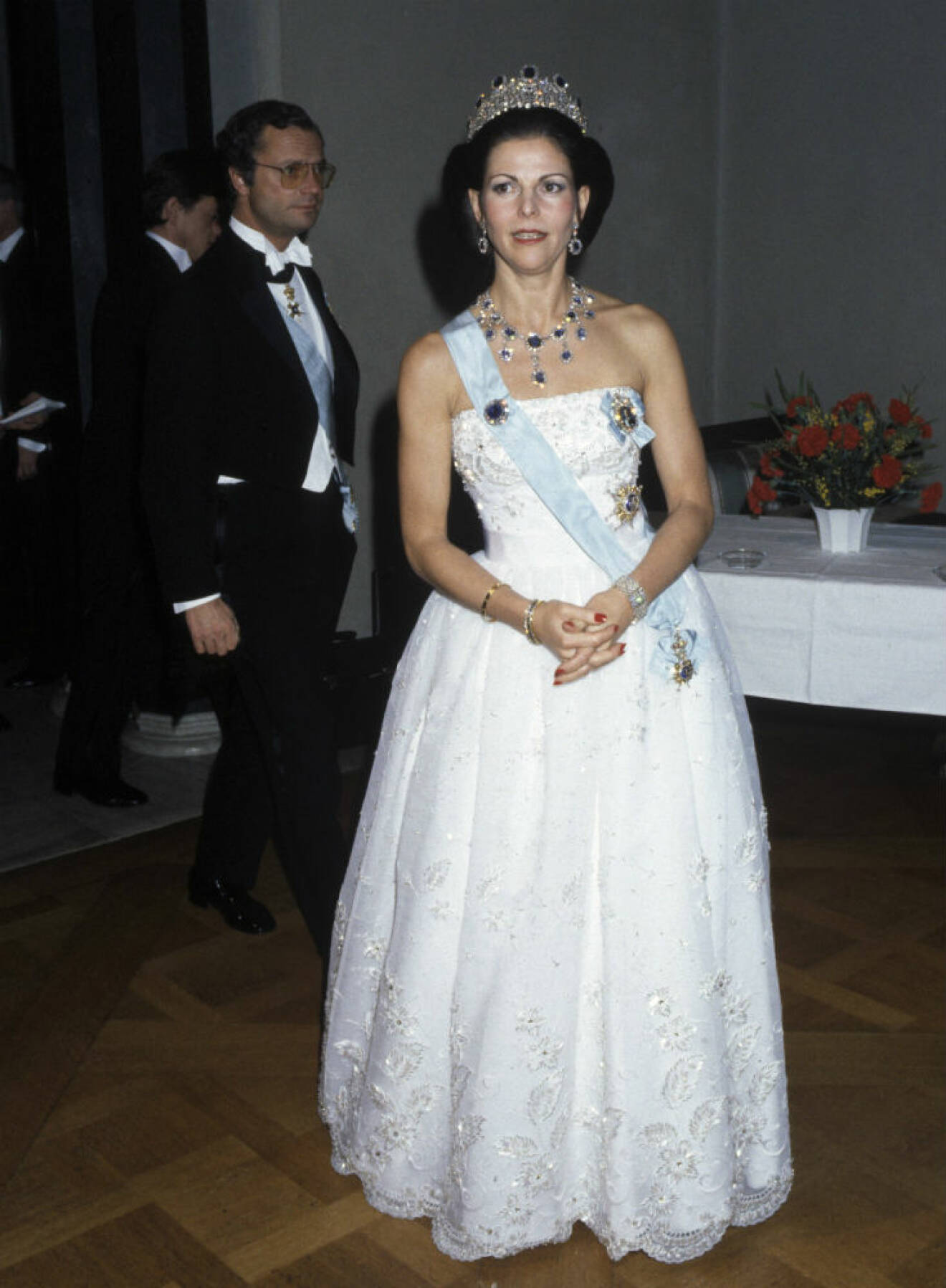 Drottning Silvias Nobelklänningen från 1984 var också designad av Jörgen Bender