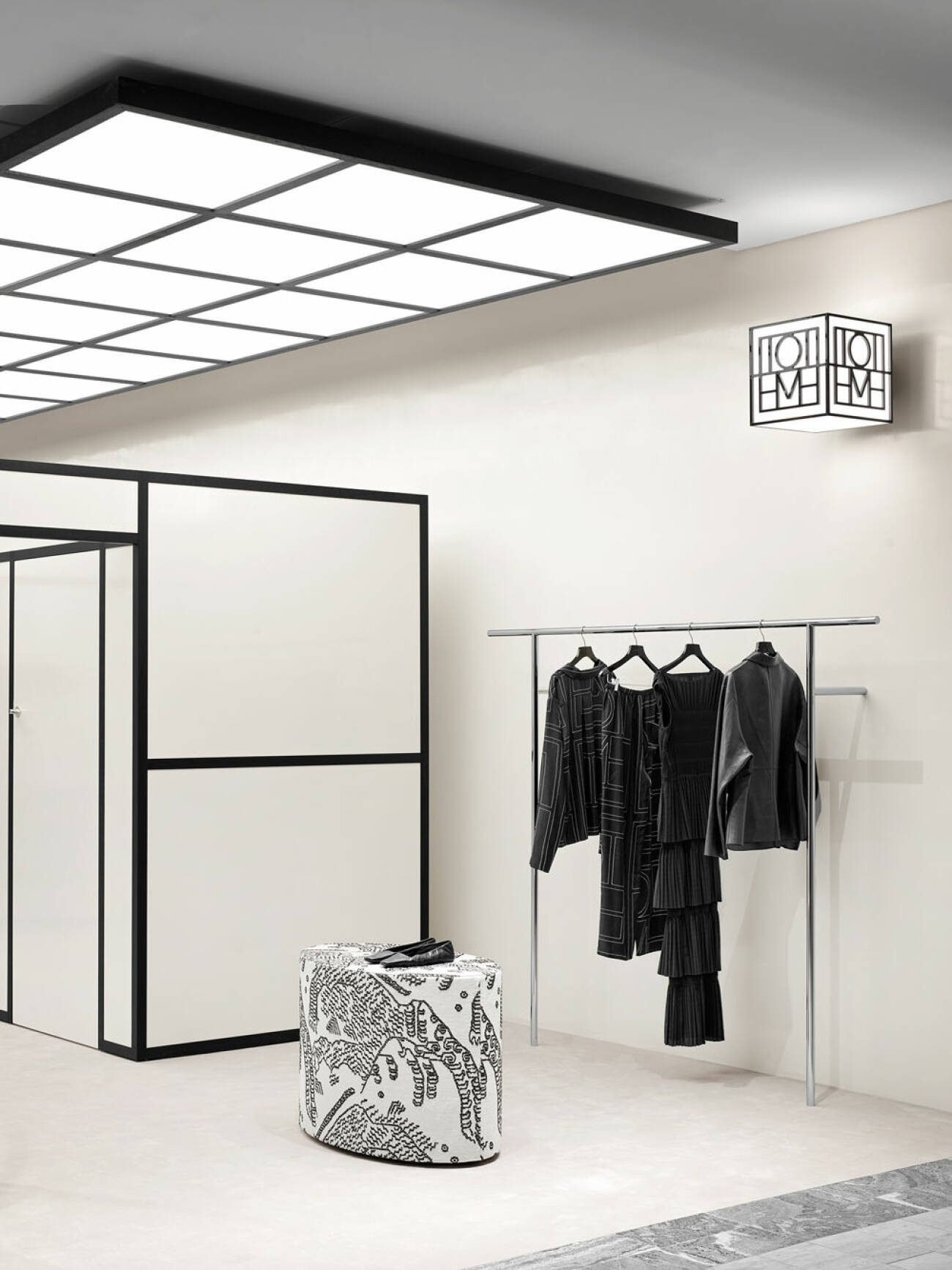 Toteme öppnar ny butik på NK i Stockholm kläder