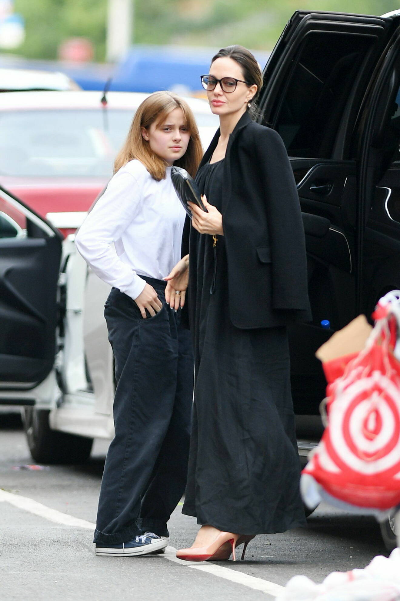 Angelina Jolie och dottern Vivienne i New York City.