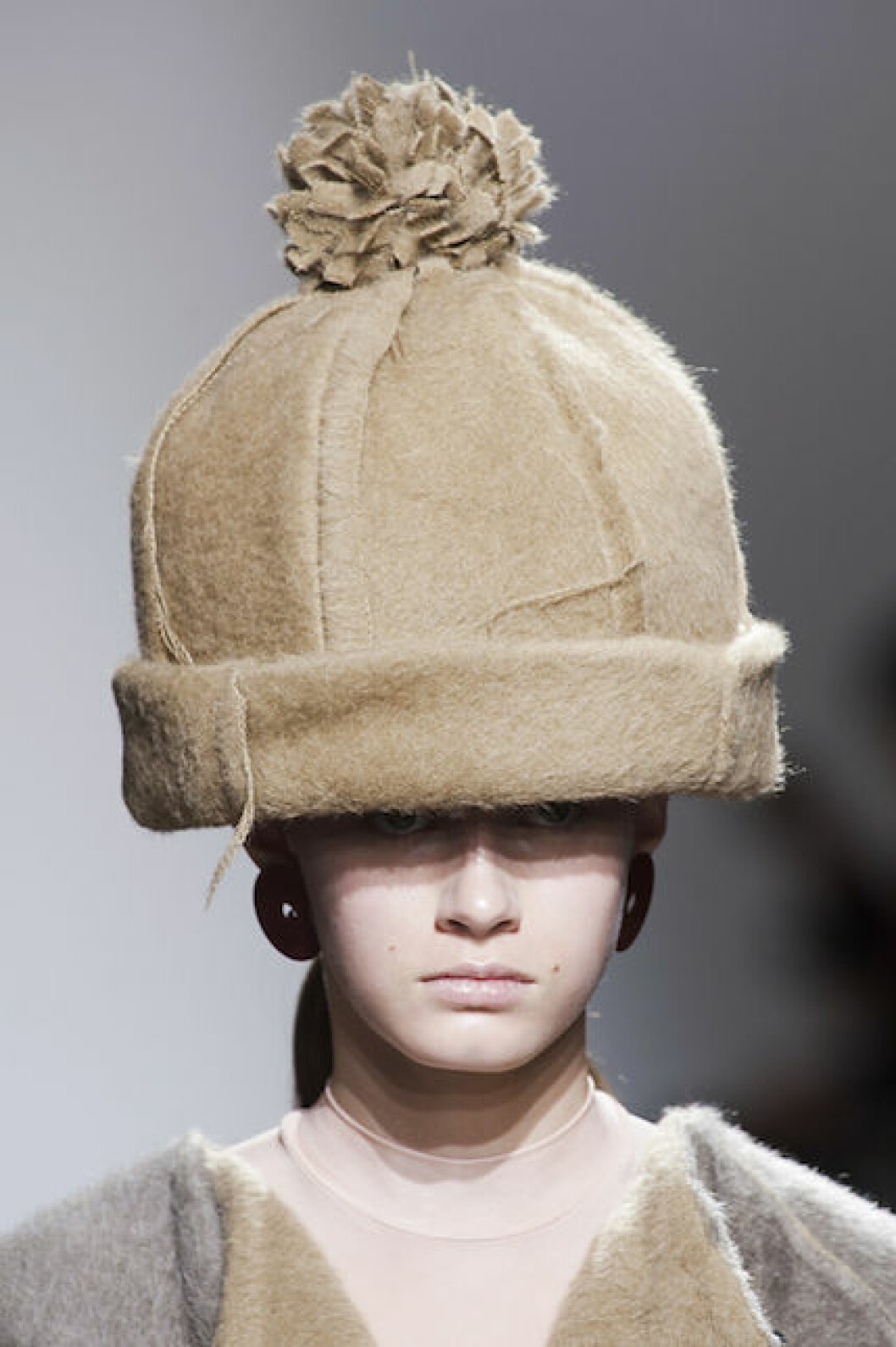 Acne hts F14 004