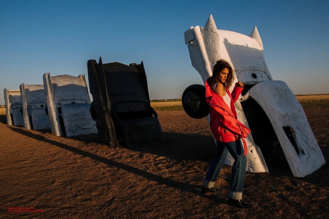 Acne Studios höstkampanj är fotad på Cadillac Ranch, Texas.