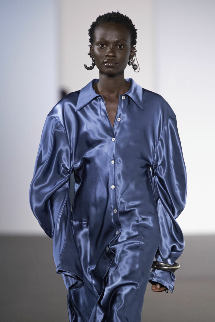 Drömklänning á la Acne Studios. acne studios.