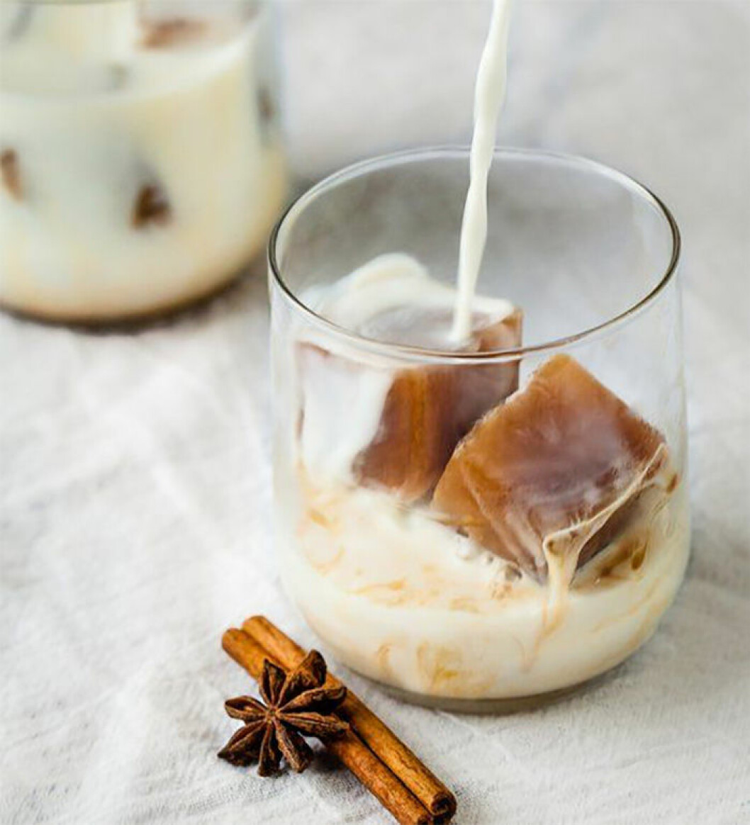 Via: <a href="http://www.brit.co/ice-cube-recipes/" target="_blank" rel="noopener">brit</a>
