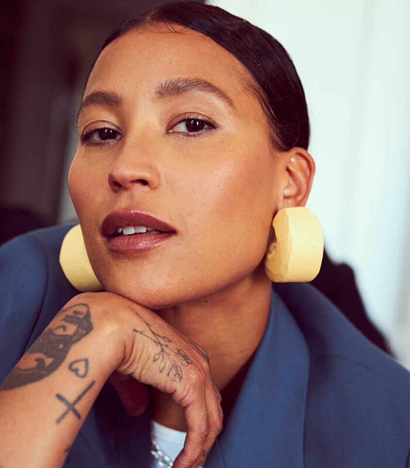 Aino Jawo från Icona Pop berättar om sin hudresa och hur hon fick ordning på sin hud efter år av problem. Aino Jawo