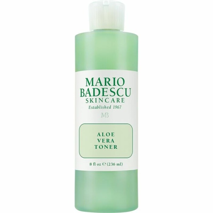 Mario Badescu aloe vera toner är ett ansiktsvatten med högkoncentrerad aloe vera. Klicka på bilden och kom direkt till produkten. aloe vera toner mario badescu recension omdöme betyg