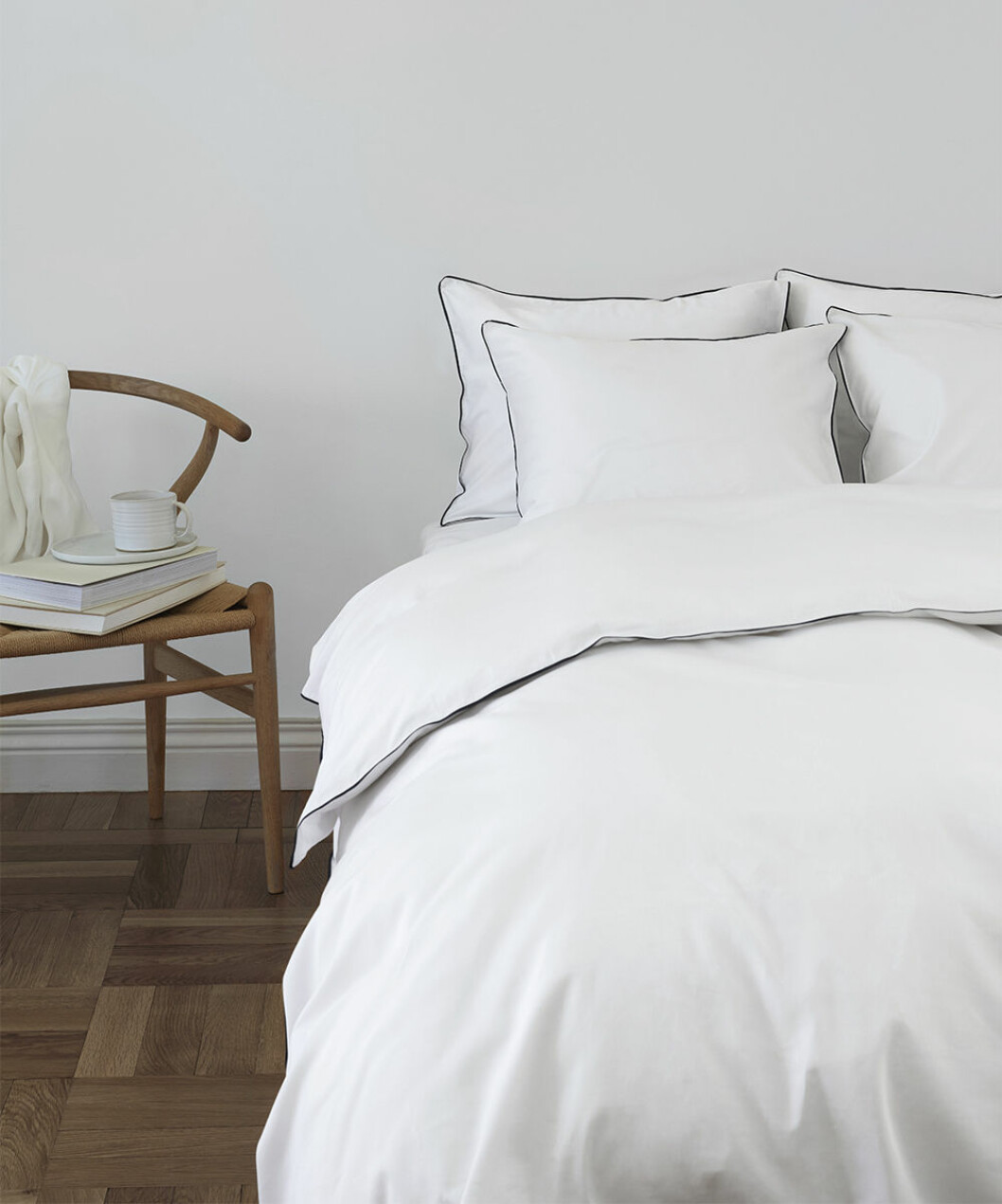 Avskalat och skönt är ledordet i sovrummet. Foto: Alva Linen Alva linen sängkläder