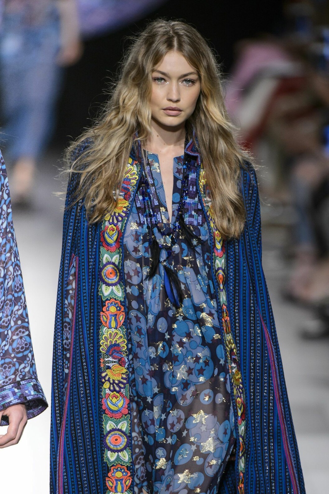 Gigi Hadid på Anna Suis visning. Gigi Hadid Anna Sui-visning.