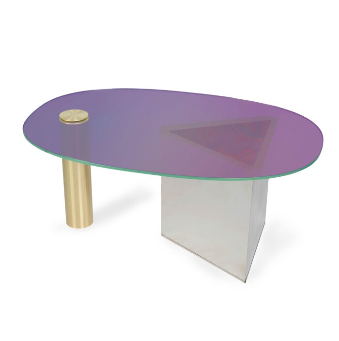 Bordet <em>Ettore</em> av Åsa Jungnelius. Åsa Jungnelius har gjort Årets möbel på ELLE Deco Design Awards 2021 Ettore för Källemo