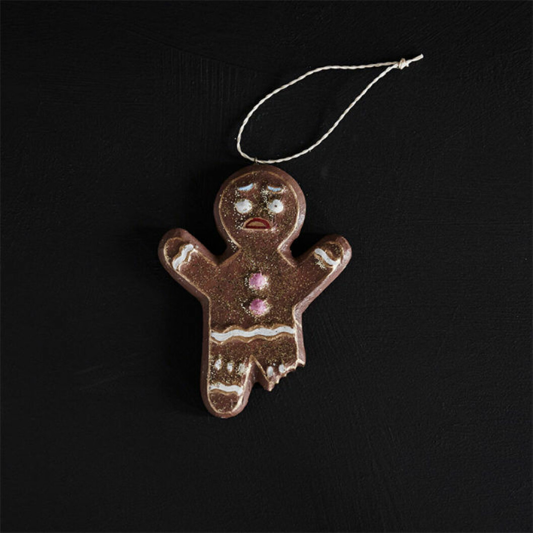 pepparkaksgubbe i form av julgransdekoration från Artilleriet
