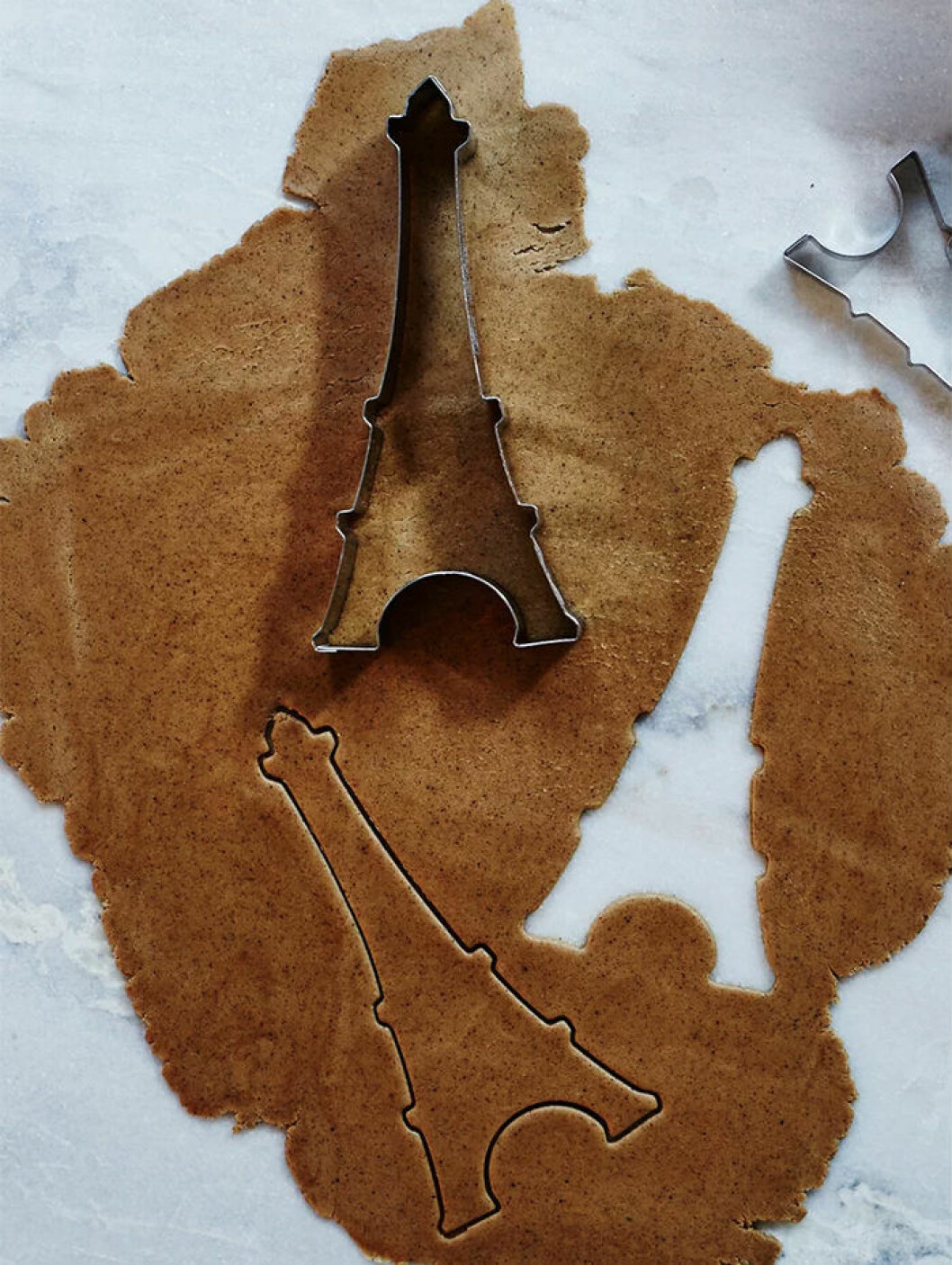 Pepparkaksform i form av Eiffeltornet hos Artilleriet