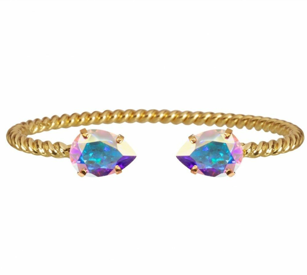 Armband i guld från Caroline Svedboms kollektion inför filmen <em>Catwalk</em>. Armband i guld från Caroline Svedboms kollektion inför filmen Catwalk.