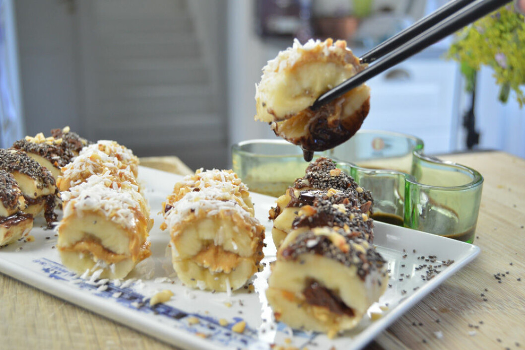 Banansushi med jordnötssmör och nutella. Banansushi med jordnötssmör och nutella.