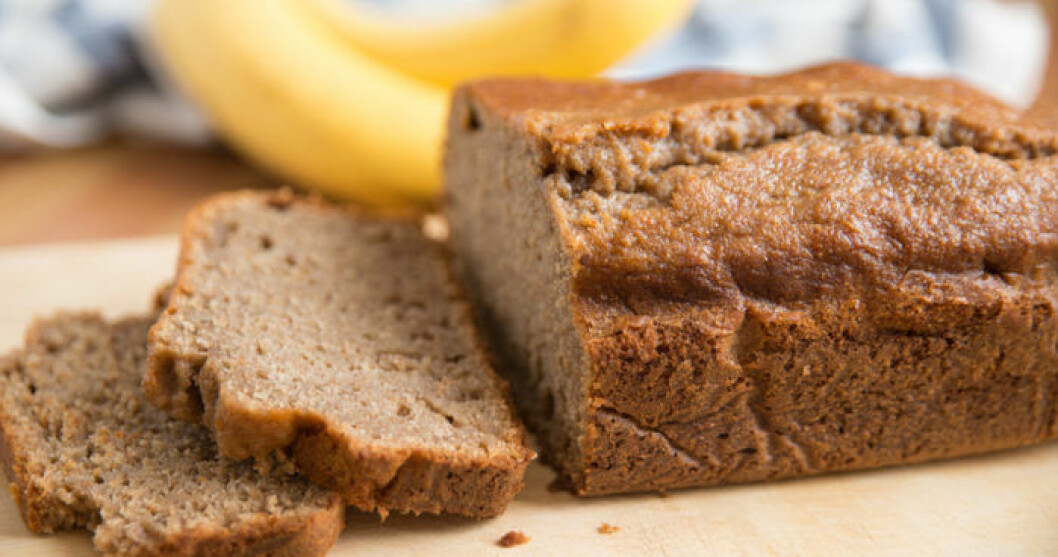 Bananbröd med avokado.