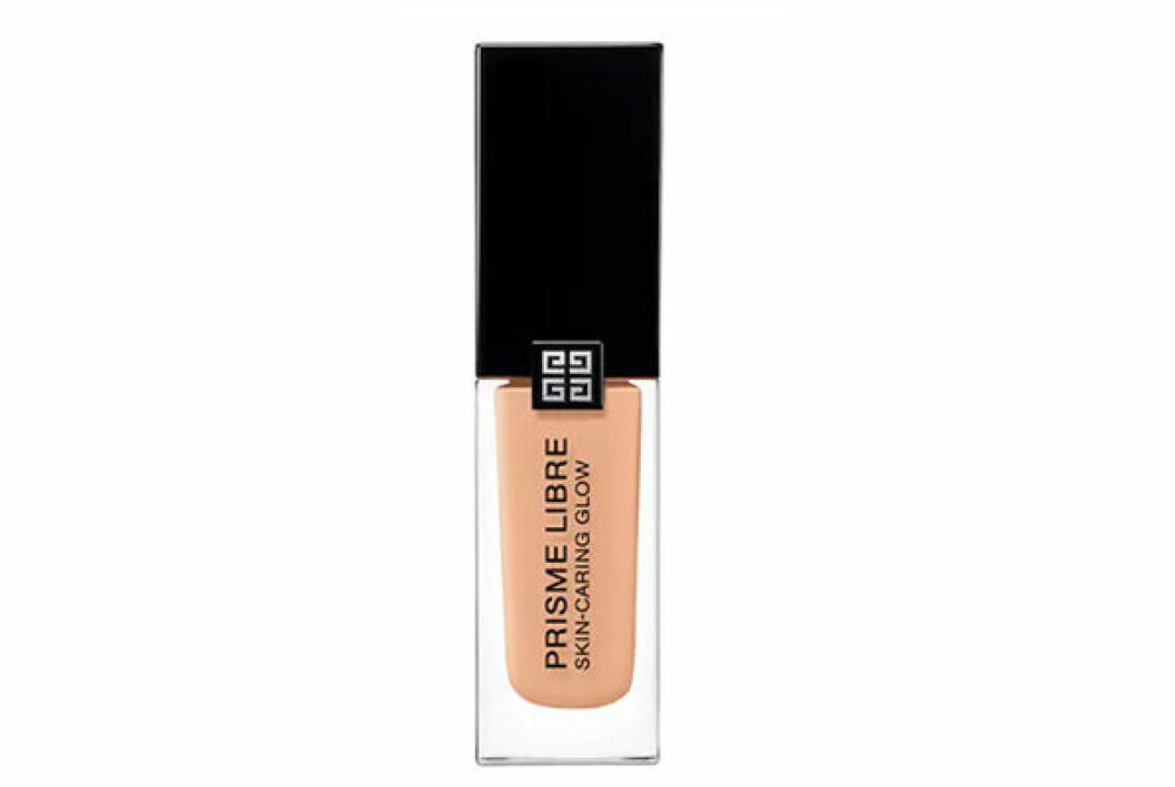 bäst i test bästa foundation med lyster och glow