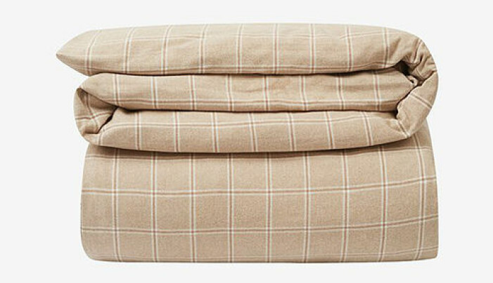 beige rutigt bäddset i flanell från lexington