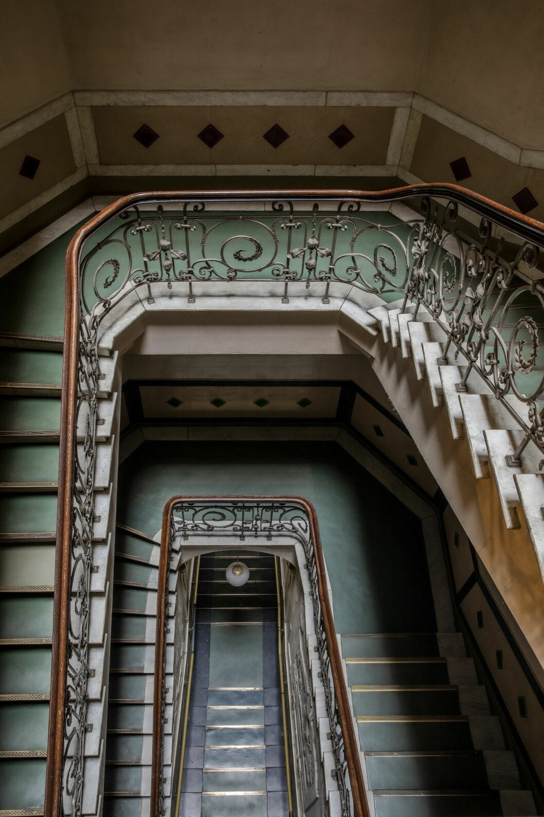 Trappuppgång i huset i Berlin