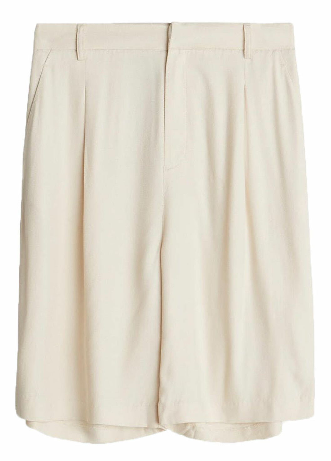Ljusa bermudashorts från gina tricot