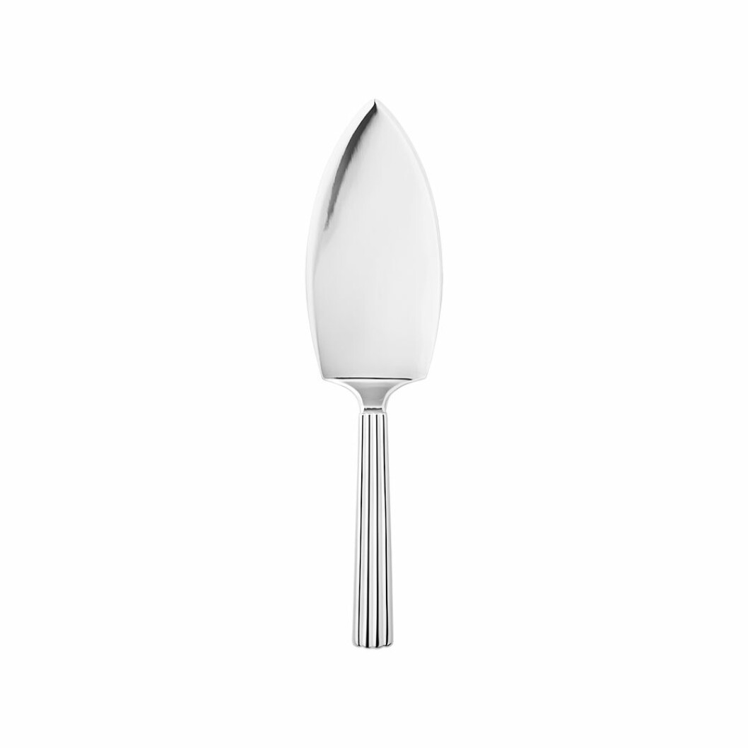 Bernadotte tårtspade från Georg Jensen är en fin bröllopsgåva