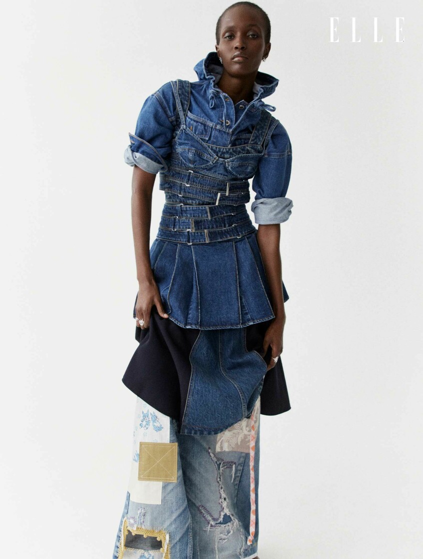Topp, 4 410 kr, och veckad minikjol, 7 460 kr, båda David Koma/Mytheresa. Klänning, 25 591 kr, Chloé. Jacka med luva, 1 249 kr, Levi’s. Kjol med lappar, 3 200 kr, Main Nué. Örhänge med hjärtform, 2 700 kr, litet örhänge, 800 kr, stora ringar, 1 800 kr/st, och liten ring, 800 kr, allt Arto. Modellen har på sig en topp och veckad minikjol, båda gjorda i denim, tillsammans med en lappad kjol.