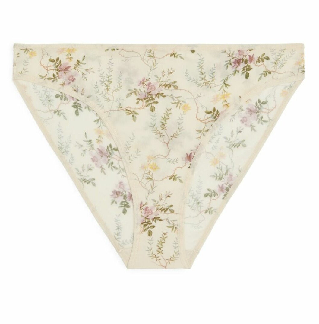 blommiga trosor från arket