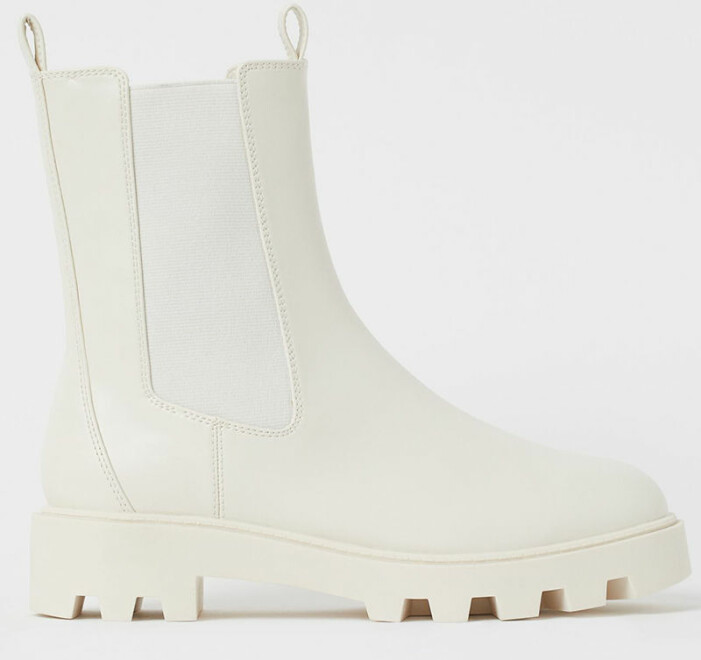 boots hm