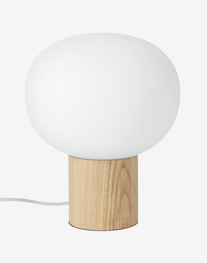 Bordslampa i trä, Ellos Home