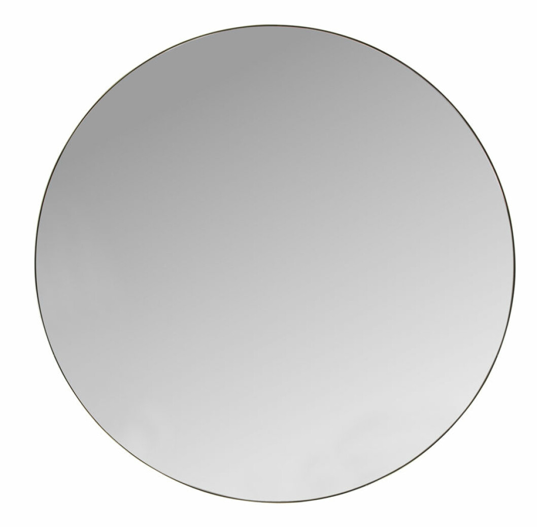 Generös spegel <em>Round</em> <em>Brass</em> <em>Mirror</em>, 100 cm i diameter, 7 500 kr, Apartment Stories. Round Brass Mirror