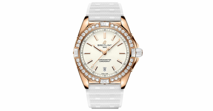 Super Chronomat Automatic 38 Origins, 232 000 kronor. <a target="_blank" href="https://www.breitling.com/se-en/watches/chronomat/super-chronomat-automatic-38/R17356531G1/?watch=R17356531G1S1&utm_source=elle&utm_medium=cpm&utm_campaign=se_nta_elle_ass_schl_mpt&utm_content=article" rel="nofollow">Köp här!</a> Super Chronomat Automatic 38 Origins, Breitling