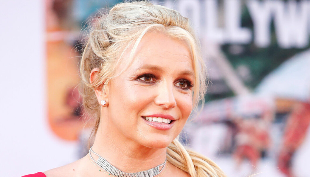 I ett inlägg på Instagram hyllar Britney Spears sina söner Preston och Jayden till skyarna samtidigt som hon visar upp en ovanlig bild. Läs hennes fina ord här!