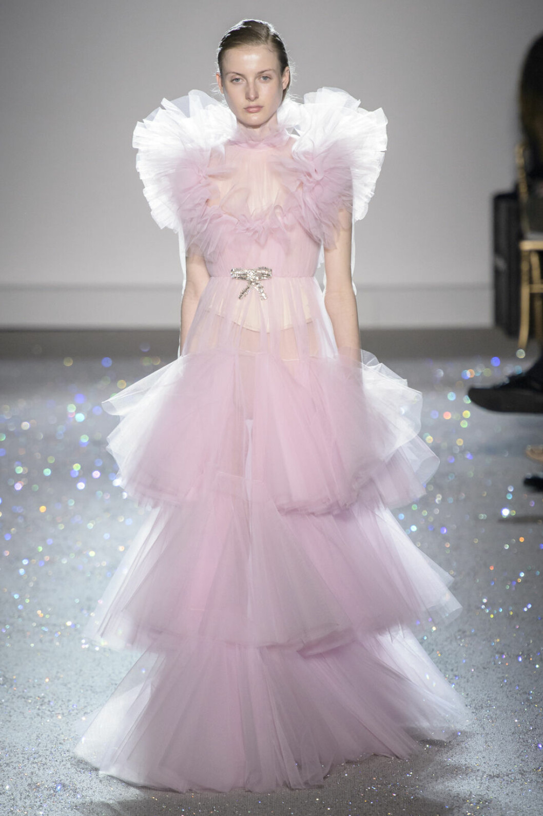 Giambattista Valli bröllopstrender rosa 