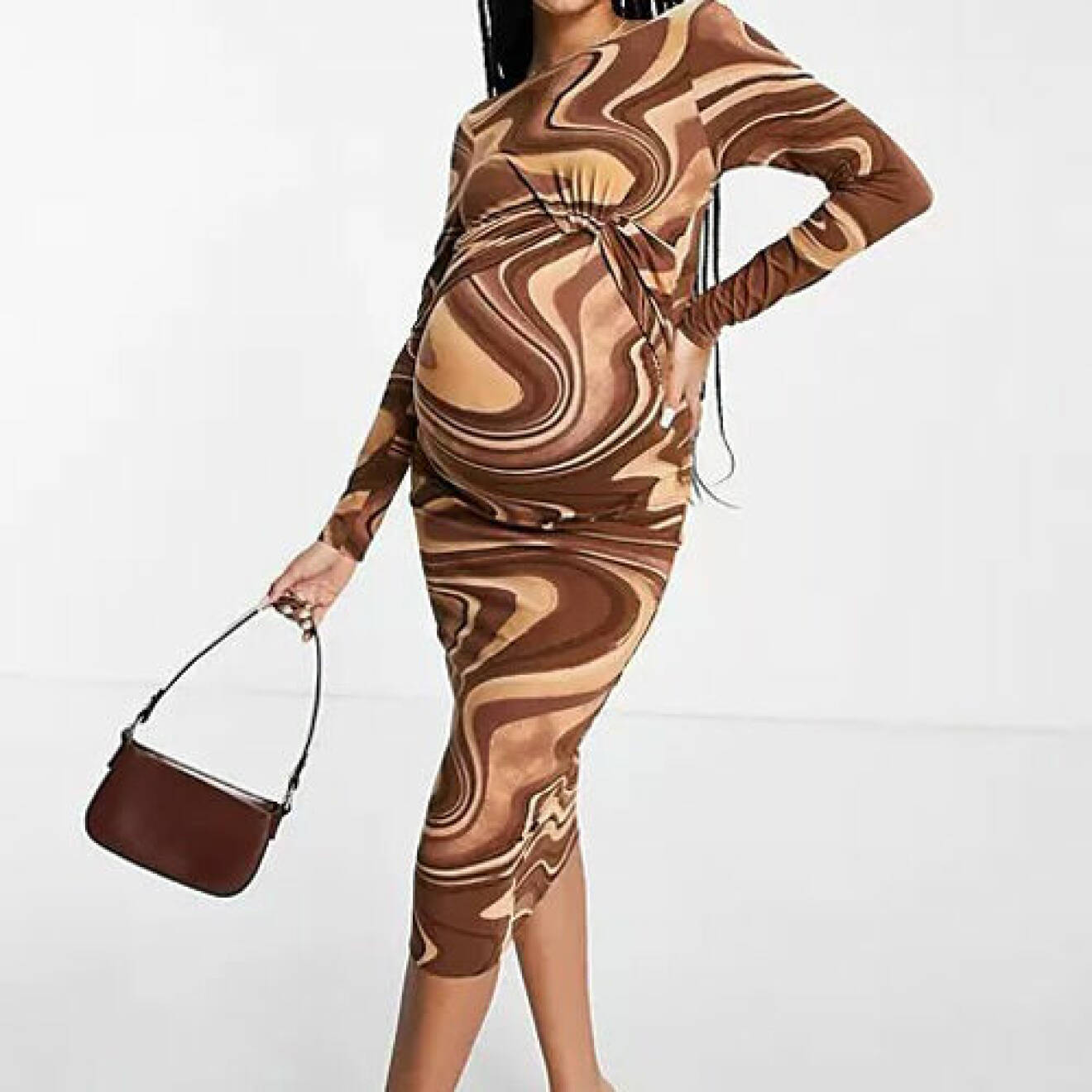 brun tight mönstrad gravidklänning från Asos