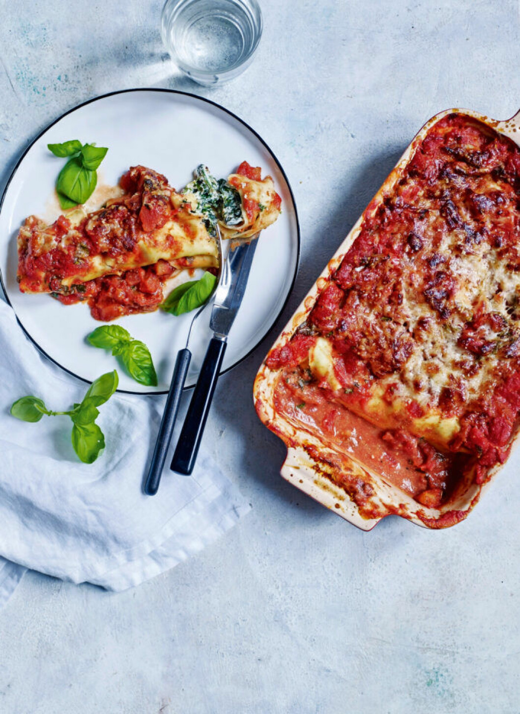 Cannelloni med spenat, parmesan och ricotta. Recept på cannelloni med spenat, parmesan och ricotta