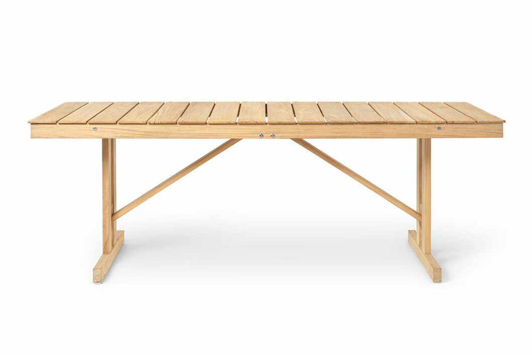 BM 1771-utomhusbord från Carl Hansen