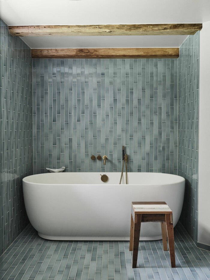 Hemma hos Cathrine de Lichtenberg ELLE Decoration badrum badkar