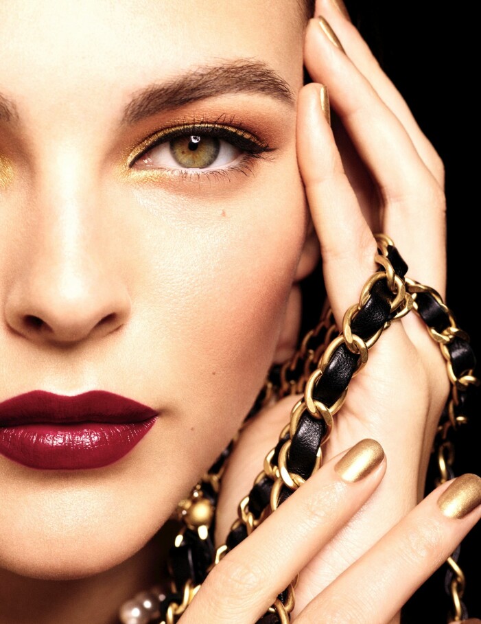 Chanel holiday collection 2020, makeup av chefsmakeupartist Lucia Pica.