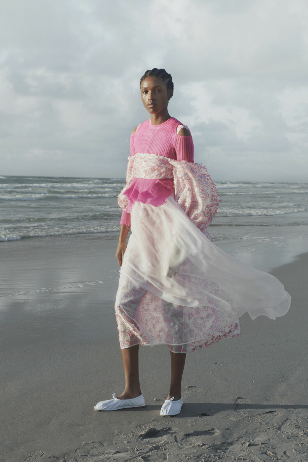 Cecilie Bahnsen SS21 rosa look.