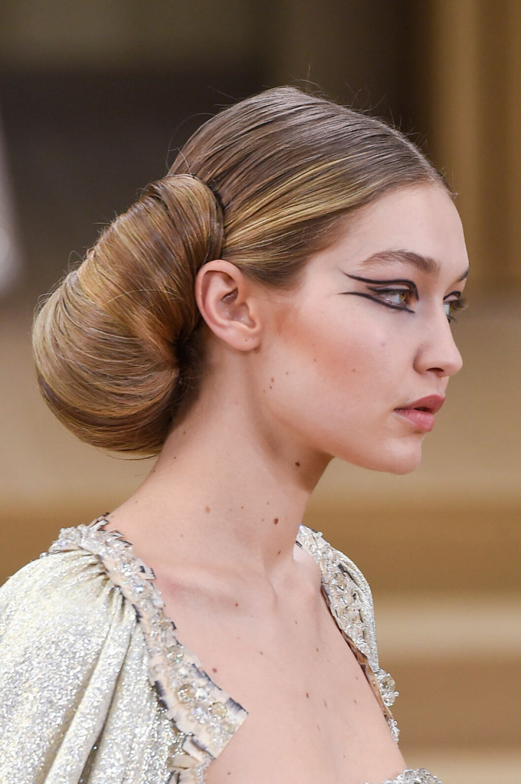 Uppsättning, Chanel. Uppsättning, Chanel.