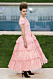 Chanel Haute Couture Paris, rosa lång spetsklänning.