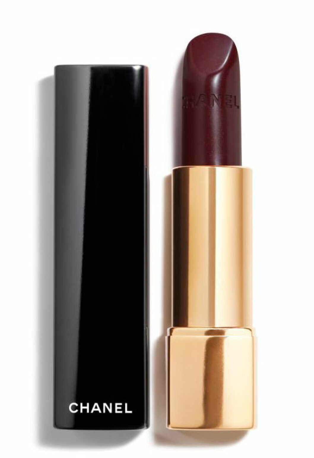 En ikon med vinröd svärta. Läppstift Rouge noir Chanel.