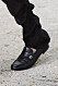 svarta loafers från visningen av Chanel SS21.