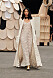 Långklänning med lång kavaj hos Chanel SS23 haute couture.