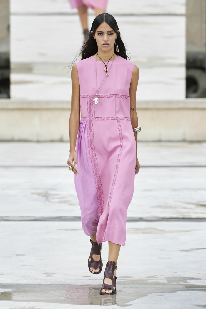 Chloé.