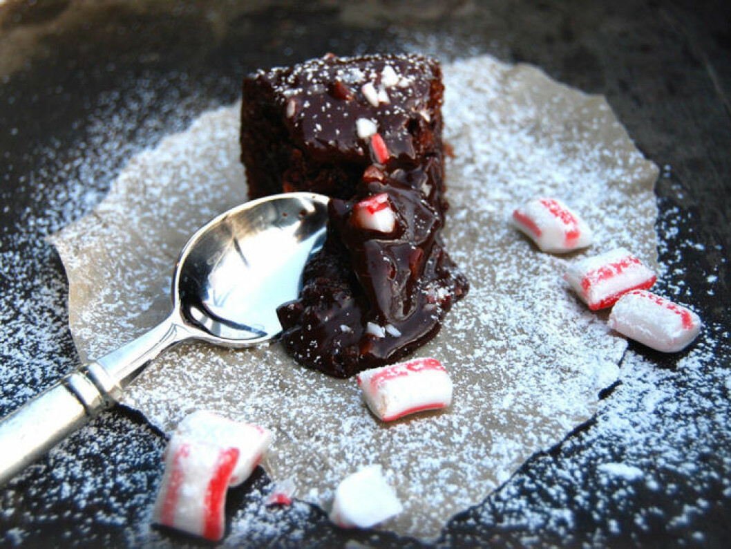 Kladdkaka med polkagris. Kladdkaka med polkagris.