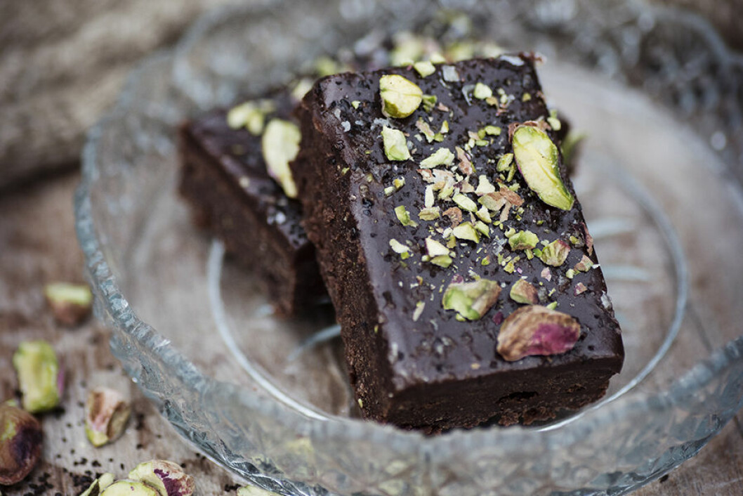 Chokladrutor med lakritskola och flingsalt. Chokladrutor med lakritskola och flingsalt.