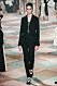 Underbar svart kostym på Diors SS19 haute couture–visning