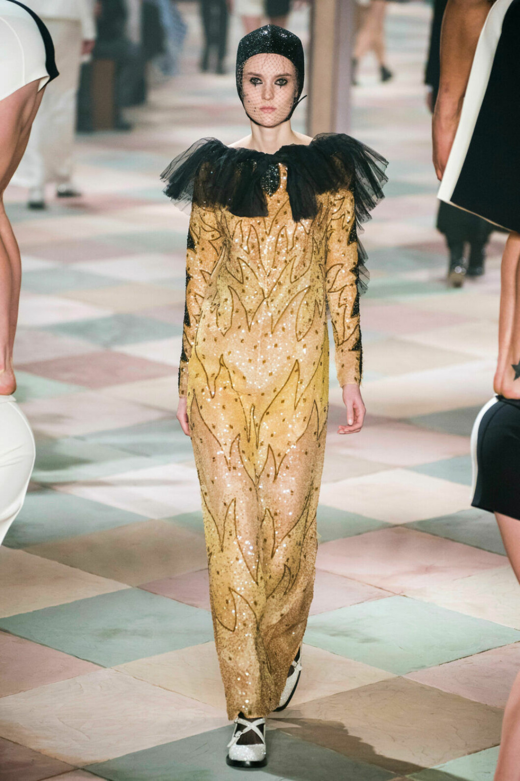 Cirkusmagi på Diors SS19 haute couture–visning